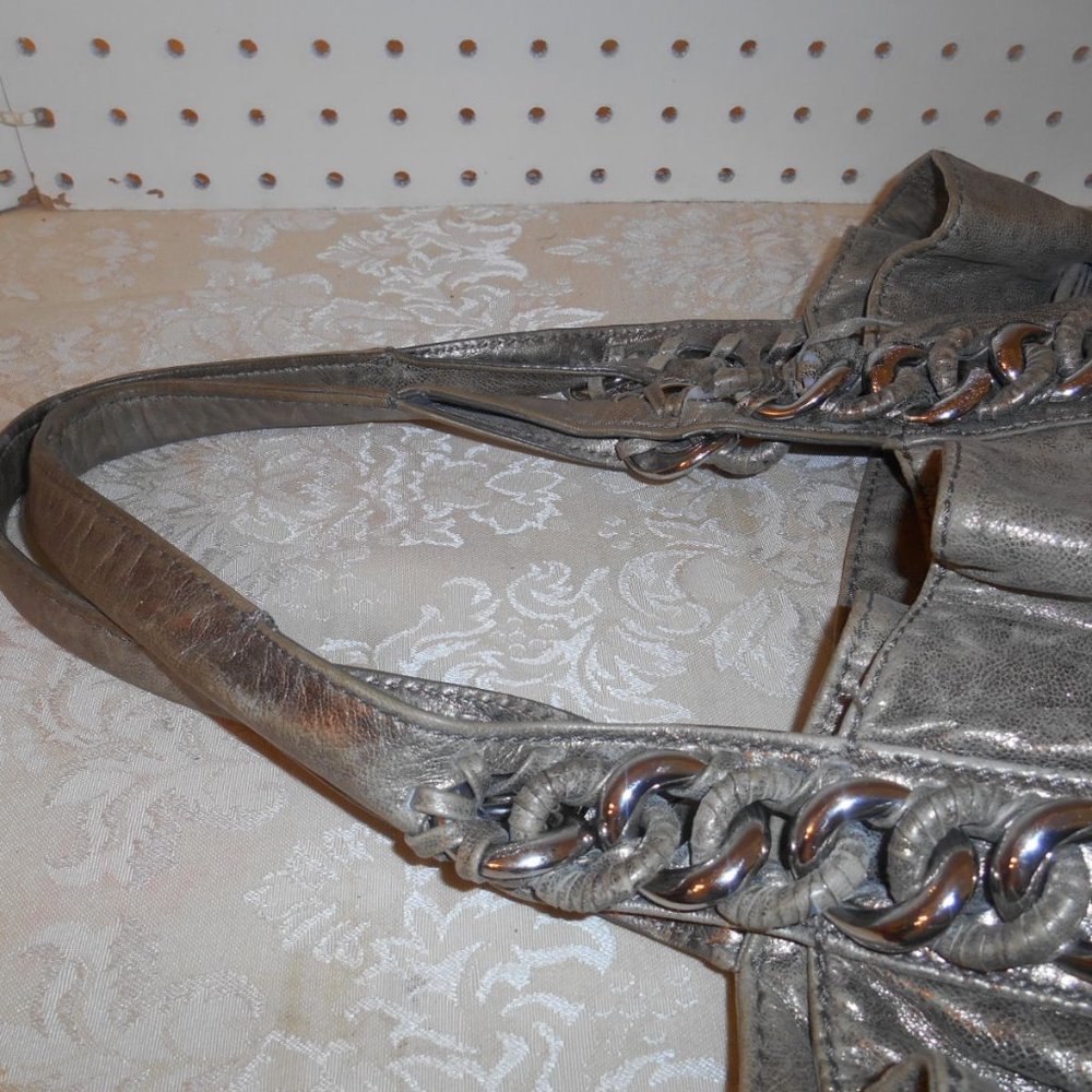 MICHAELS KORS ID CHAIN LEATHER SILVER LG HANDBAG - Picture 6 of 7